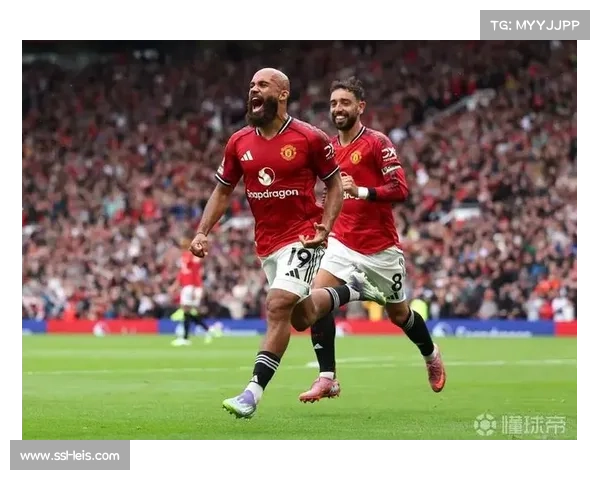 曼联客场球衣销售创新高 姆伯莫印号意外成球迷追捧焦点