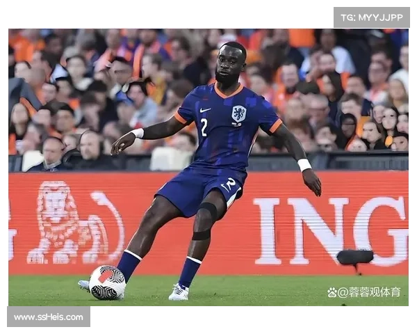 升班马桑德兰主场不败秘诀：防守反击与定位球战术